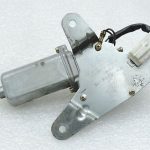 Isuzu Trooper Opel Monterey Aizmugurējā tīrītāja motors Aizmugurējā tīrītāja motors 8971472160