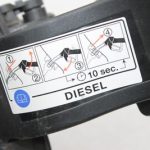 Oriģinālais Jeep Renegade degvielas uzpildes vāciņš degvielas uzpildes vāka eņģe 52078713