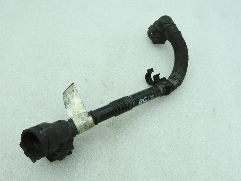 Alfa Romeo Fiat Jeep Opel 1.6 MultiJet eļļas dzesētāja šļūtene Dzesēšanas caurules 55269955