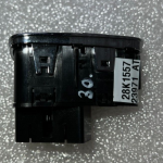 Opel Corsa E durvju slēdzeņu atbrīvošanas poga 13363826