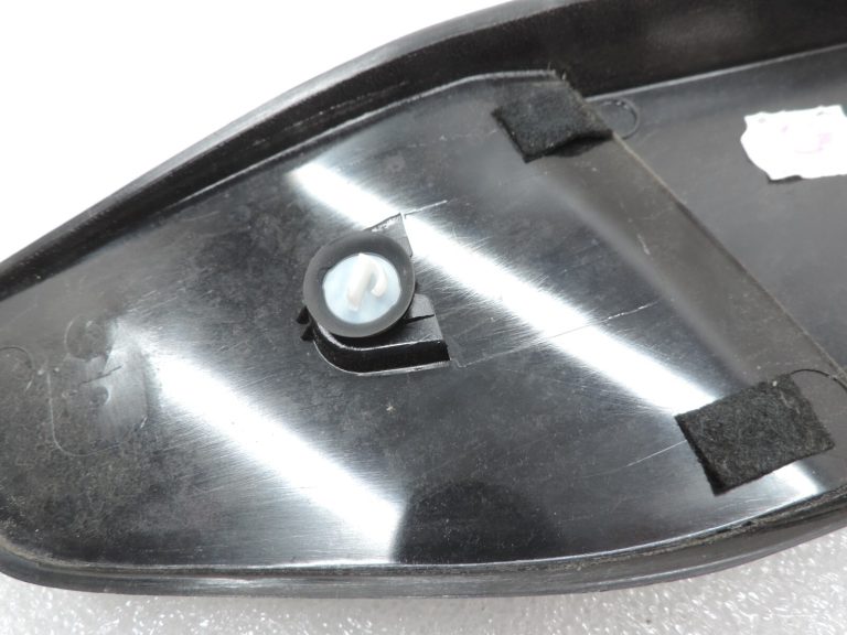Oriģināls Opel Meriva B B-pilona iekšējās apdares vāks no labās puses 13298263