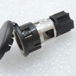 Oriģinālais Opel Meriva B 12V savienojuma ligzda Kontaktligzda 13502523, YR00306080