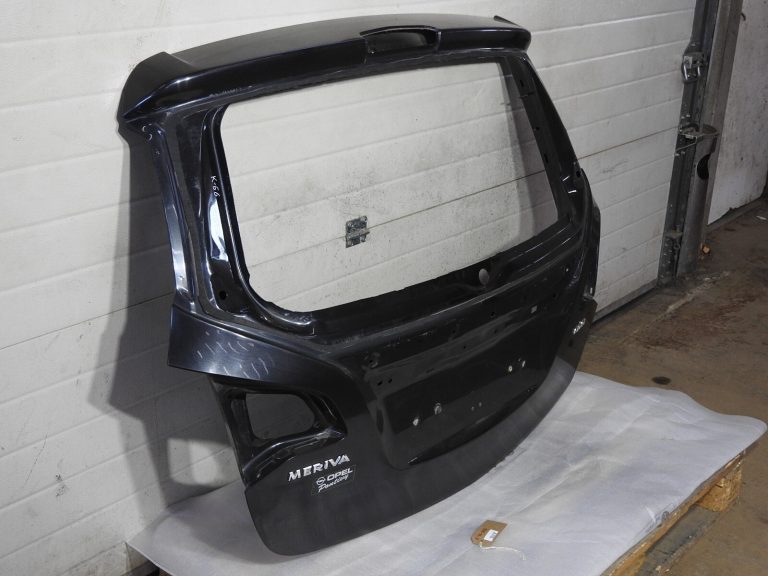 Opel Meriva B bagāžnieka vāks bez stikla 13330713 13408769 22C / GAR