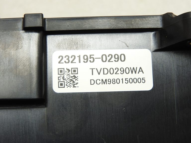 Daļas invertoram Toyota Lexus Kondensators DC 750 V + DC 420 V