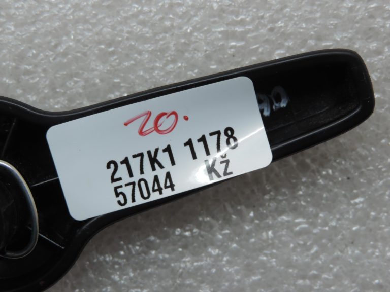 Oriģinālā Mazda 6 GJ priekšējā kreisā vadītāja sēdekļa regulēšanas svira KD4988188
