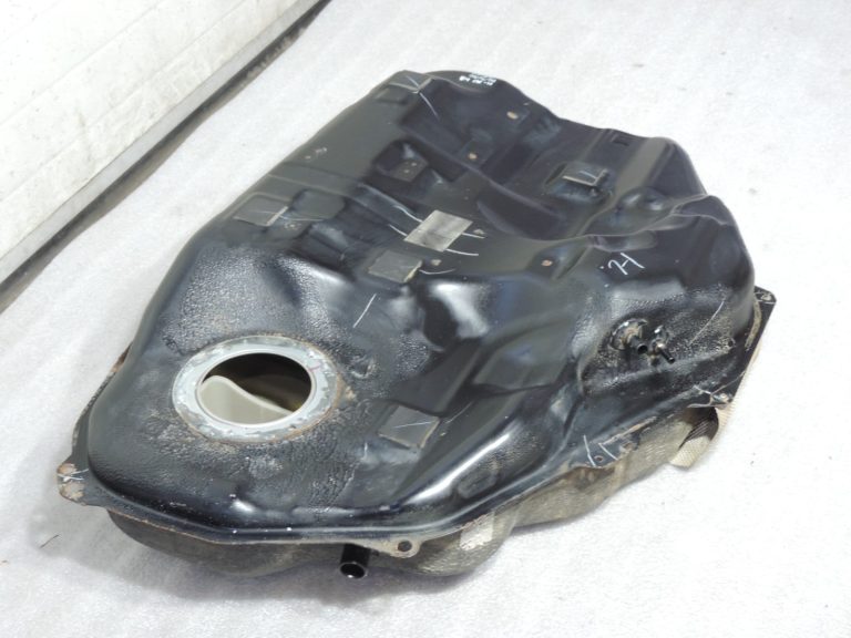 Oriģinālā Mazda 6 GJ/GL 2.2 SkyActiv-D degvielas tvertne GHT242110