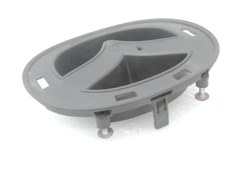 Oriģinālā Mazda 6 GJ Priekšējā radiatora režģa emblēmas turētājs Basic holder GHP950716A