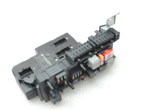 Original Mercedes Benz W212 fuse box central control unit