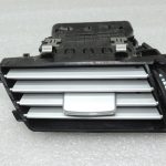 Oriģinālais Mercedes Benz W212 instrumentu paneļa ventilācijas lūkas kreisais