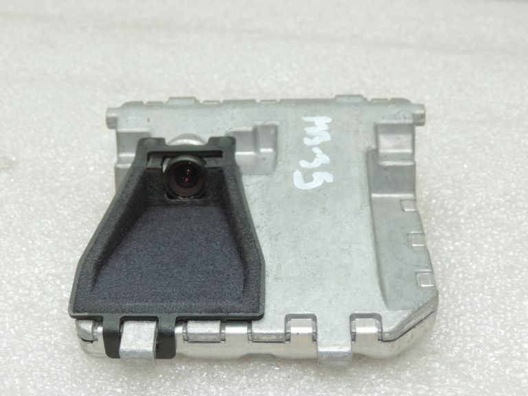 Oriģinālā Mercedes Benz W212 W204 priekšējā daudzfunkcionālā kamera A0009057202