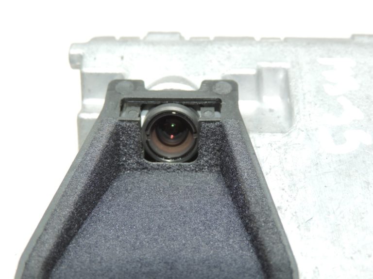 Oriģinālā Mercedes Benz W212 W204 priekšējā daudzfunkcionālā kamera A0009057202