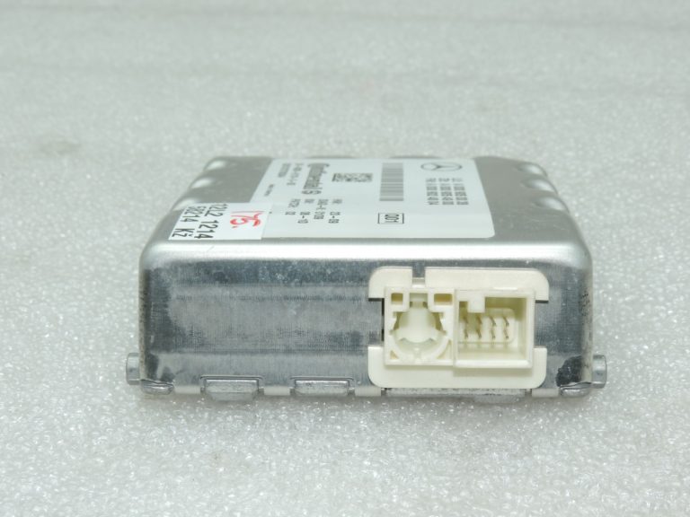 Oriģinālā Mercedes Benz W212 W204 priekšējā daudzfunkcionālā kamera A0009057202