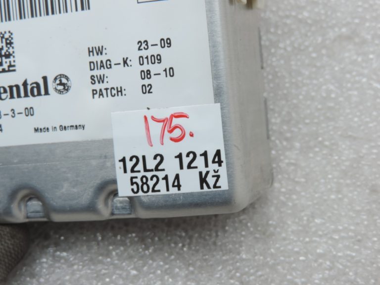 Oriģinālā Mercedes Benz W212 W204 priekšējā daudzfunkcionālā kamera A0009057202