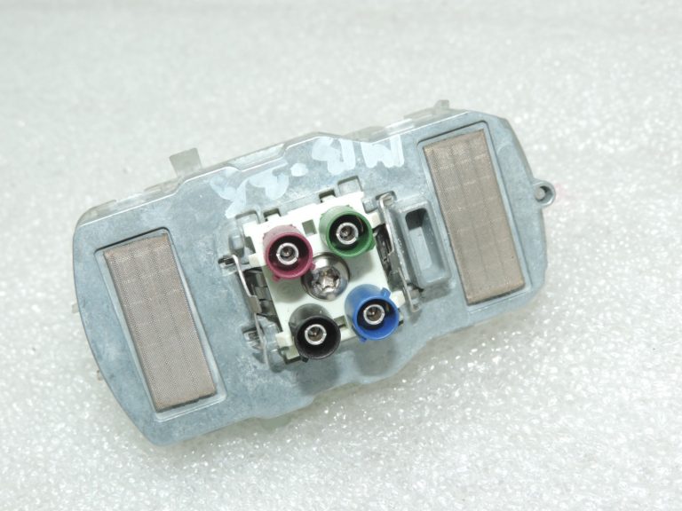 Oriģinālais Mercedes Benz W212 jumta antenas GPS antenas vadības bloks A2128201675