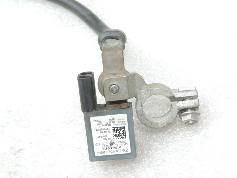 Oriģinālais Mercedes W212 Smart ForTwo W451 akumulatora negatīvais kabelis ar sensoru