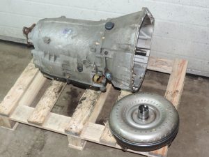 Mercedes Benz W211 W204 benzīna automātiskā transmisija 722.696 ar griezes momenta pārveidotāju