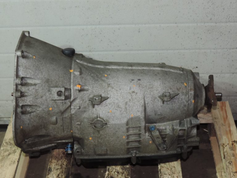 Mercedes Benz W211 W204 benzīna automātiskā transmisija 722.696 ar griezes momenta pārveidotāju