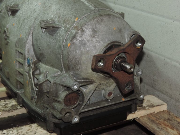 Mercedes Benz W211 W204 benzīna automātiskā transmisija 722.696 ar griezes momenta pārveidotāju
