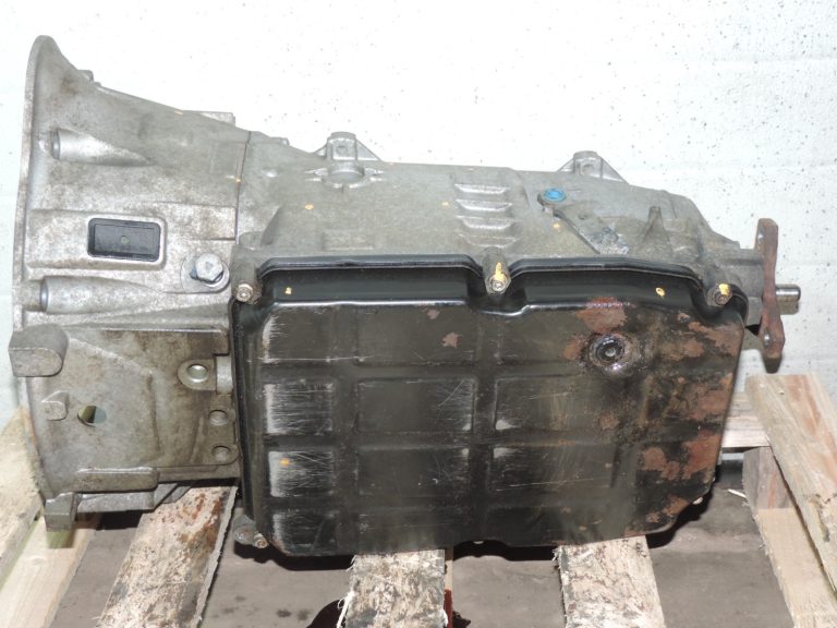 Mercedes Benz W211 W204 benzīna automātiskā transmisija 722.696 ar griezes momenta pārveidotāju