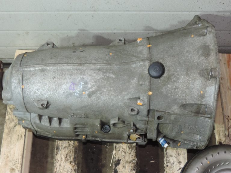 Mercedes Benz W211 W204 benzīna automātiskā transmisija 722.696 ar griezes momenta pārveidotāju