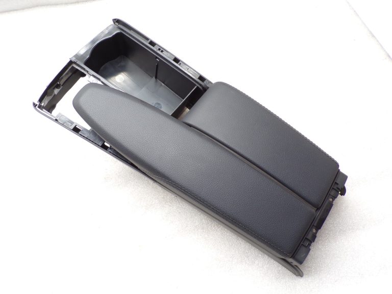 Oriģināls Mercedes E-Class W212 centrālais roku balsts A2126800298