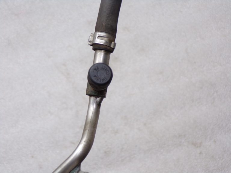 Oriģinālā Mercedes W212 W204 benzīna M271 degvielas sifona caurule A2710701432 A2710700181