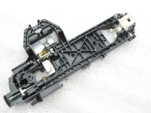 Oriģinālais Mercedes Benz W212 W204 W166 Ārējo durvju rokturu rāmis aizmugurējā labajā pusē