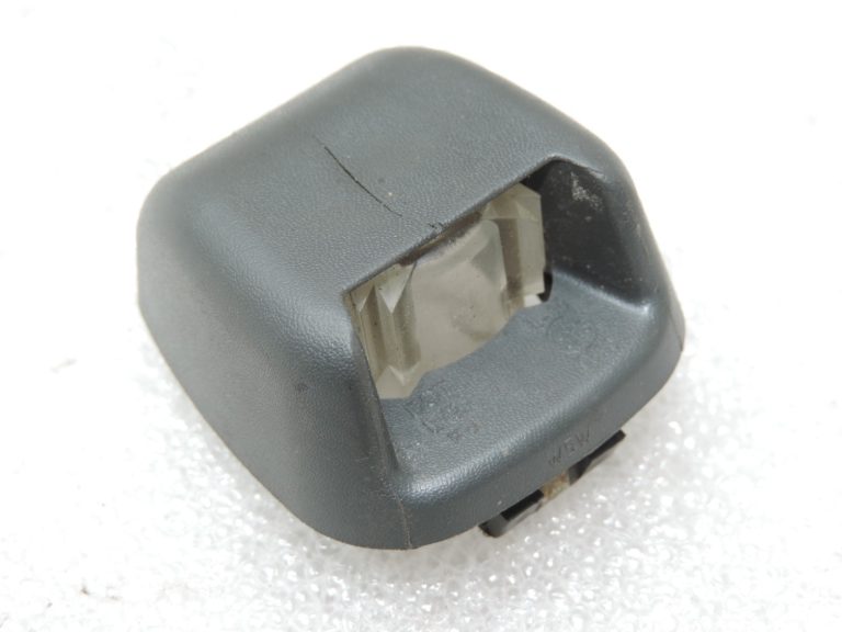 Oriģinālais Nissan Navara II D40 numura apgaismojums 26510ZP50A