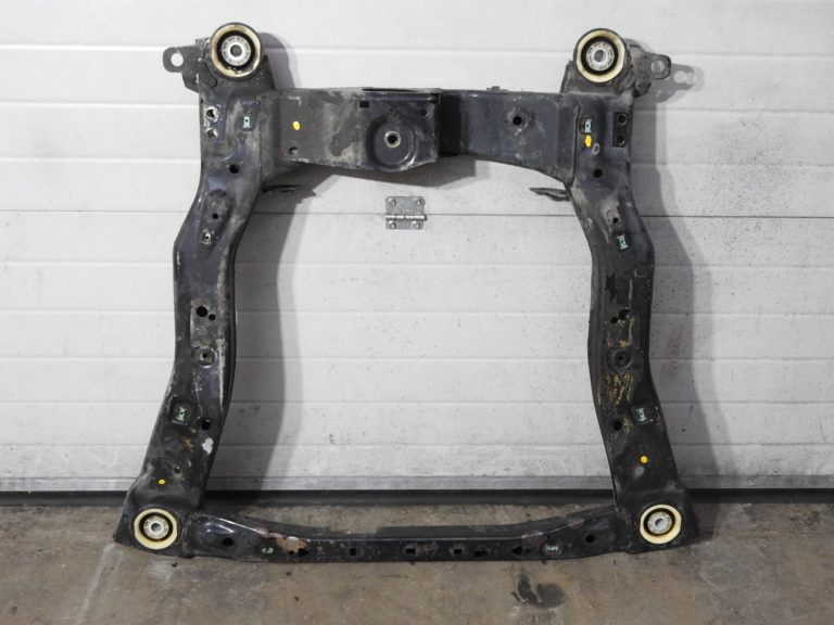 Opel Insignia B Priekšējais apakšrāmis 84698991 84557469 84431742 84305680 84184906