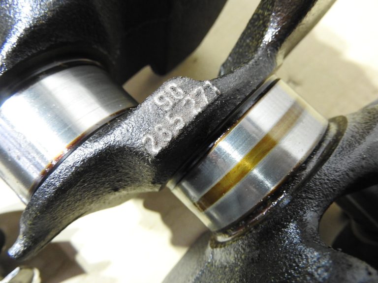 Kloķvārpsta priekš Opel Ascona Astra Vectra Kadett Omega 90297267 90500609