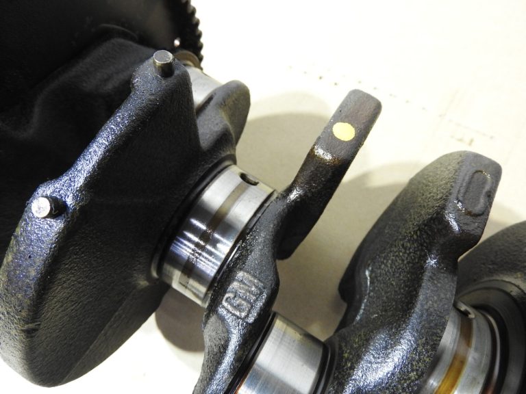 Kloķvārpsta priekš Opel Ascona Astra Vectra Kadett Omega 90297267 90500609