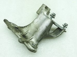 RENAULT ESPACE V JR Front right stabilizer bar mount 548501191R