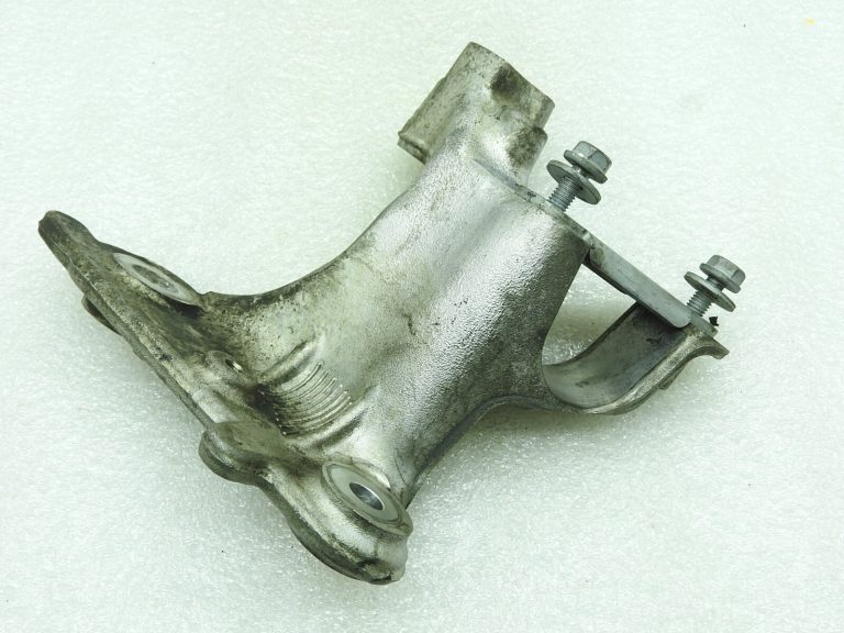 RENAULT ESPACE V JR Priekšējā labā stabilizatora kronšteins 548501191R
