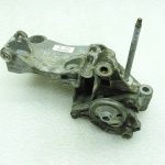 Renault Nissan 1.6 DCI motora kronšteins ģeneratora kronšteins 117105124R