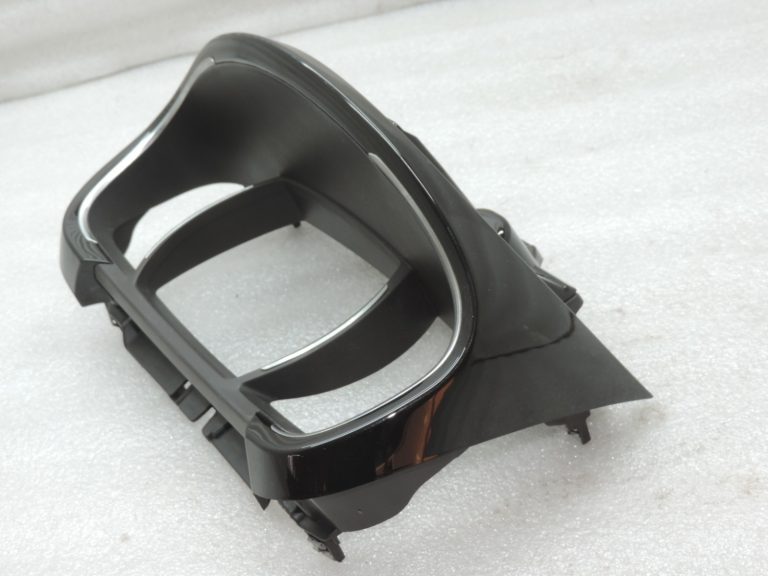 Oriģinālais Renault Espace 5 instrumentu paneļa spidometra vāka rāmis HARM02