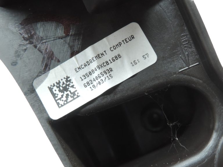 Oriģinālais Renault Espace 5 instrumentu paneļa spidometra vāka rāmis HARM02