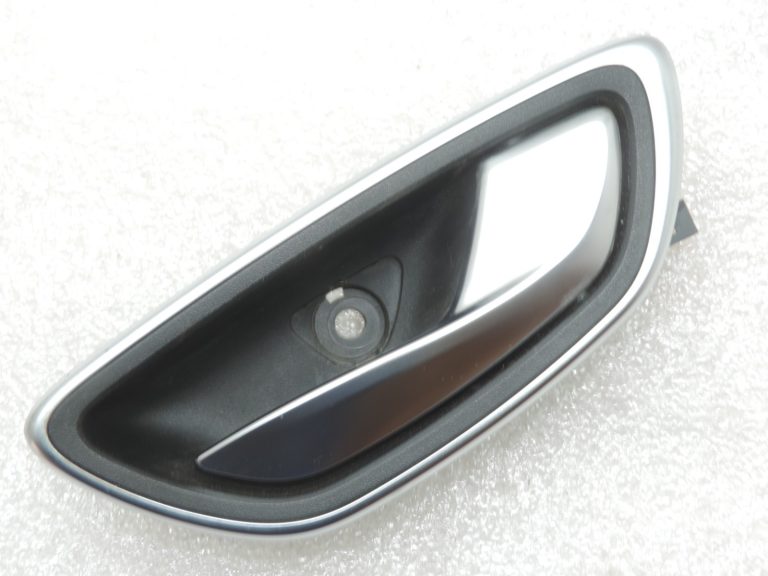 Oriģināls Renault Espace 5 salona durvju rokturis priekšējais/galējais labais (HARM02) 826725250R