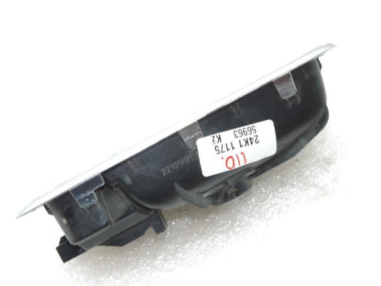 Oriģināls Renault Espace 5 salona durvju rokturis priekšējais/galējais labais (HARM02) 826725250R