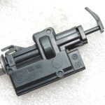 Oriģinālais Renault Espace 5 degvielas uzpildes vāka vāciņš ar kronšteinu788264742R