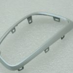 Oriģinālais Renault Espace V instrumentu paneļa ventilācijas atveres vāks kreisais sudraba HARM02