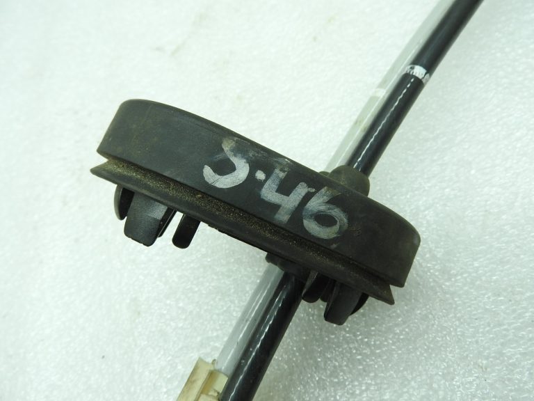 Pārnesumu pārslēgšanas trose Pārnesumu pārslēgšanas trose priekš SAAB 9-3 (YS3F) 1.9 TID 55557395