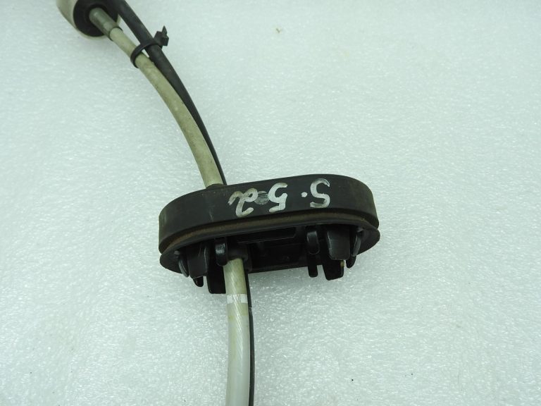 Pārnesumu pārslēgšanas trose Pārnesumu pārslēgšanas trose priekš SAAB 9-3 (YS3F) 1.9 TID 55557395
