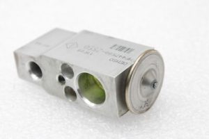 Smart Forfour W454 A/C solenoīdais vārsts, izplešanās vārsts A4548350172, A4548350072
