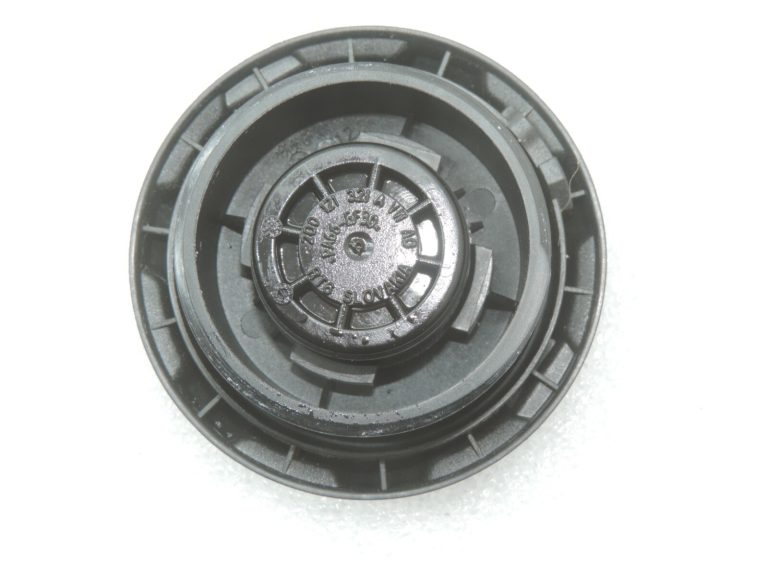 Oriģināls Cupra Leon KL8 izplešanās tvertnes vāks 2Q0121321A , 2Q0 121 321 A