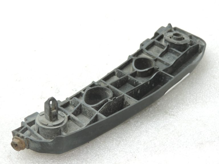 Oriģināls Toyota Verso R2 Priekšējā bampera kronšteins kreisajā pusē 52536-0F020