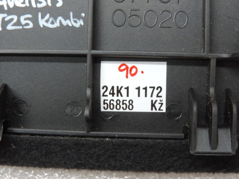 Oriģināls Toyota Avensis T25 Kombi nodalījuma vāks Nr.3, labajā pusē