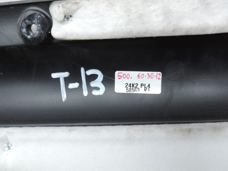 Oriģināls Toyota RAV4 II Corolla E11 E12 Avensis T22 VVT-i 16Valve motora vāks