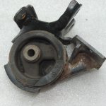 Oriģināls Toyota Avensis T22 1.6/1.8 Dzinēja stiprinājums kreisais 123720D040, 12372-0D040