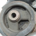 Oriģināls Toyota Avensis T22 1.6/1.8 Dzinēja stiprinājums kreisais 123720D040, 12372-0D040