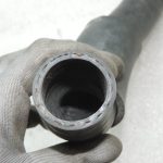 Oriģinālā Toyota Avensis T22 1.6/1.8 radiatora ieplūdes šļūtene 1657122110